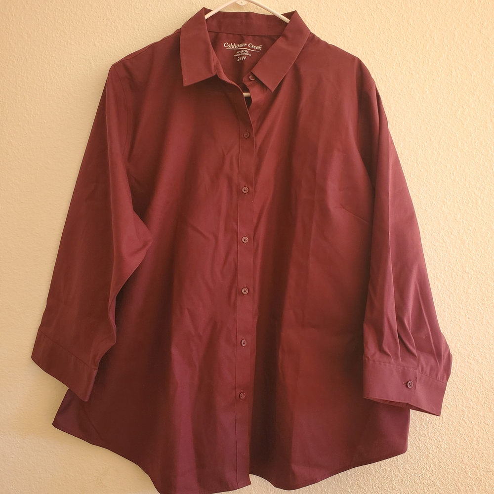 NWOT Coldwater Creek Women's Maroon Color Button Down Shirt